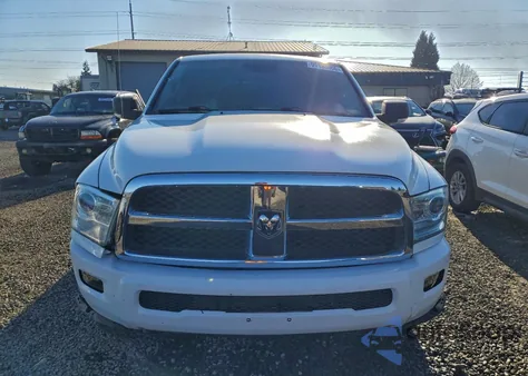2016 Ram 1500 Laramie z USA, uszkodzony, nr VIN 1C6RR7NM9GS303592